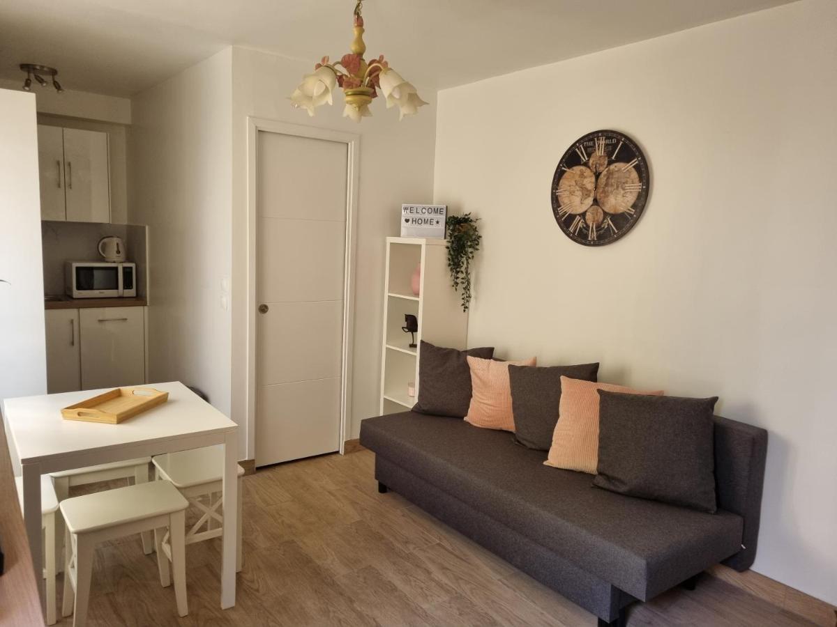 Maison Ville Dans Une Voie Privee 생투앙 외부 사진