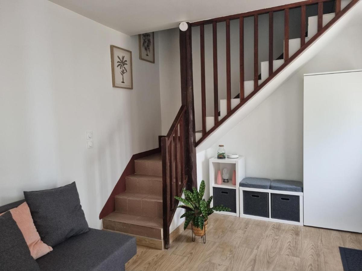 Maison Ville Dans Une Voie Privee 생투앙 외부 사진